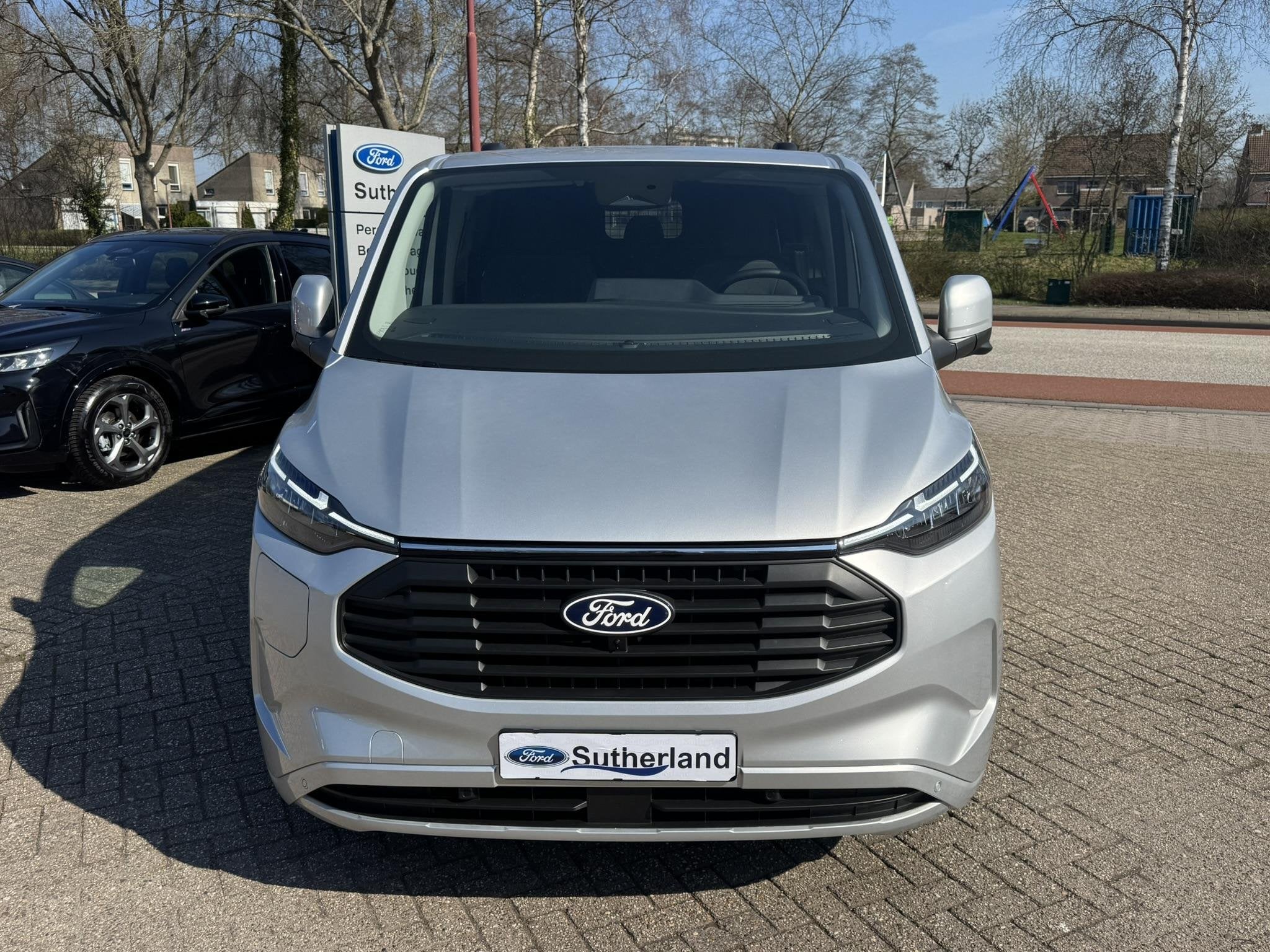 Ford Transit Custom 320 2.5 PHEV L2H1 Limited DC | Dubbele c, Auto's, Euro 6, 4 cilinders, Plug-in hybride, Bedrijf