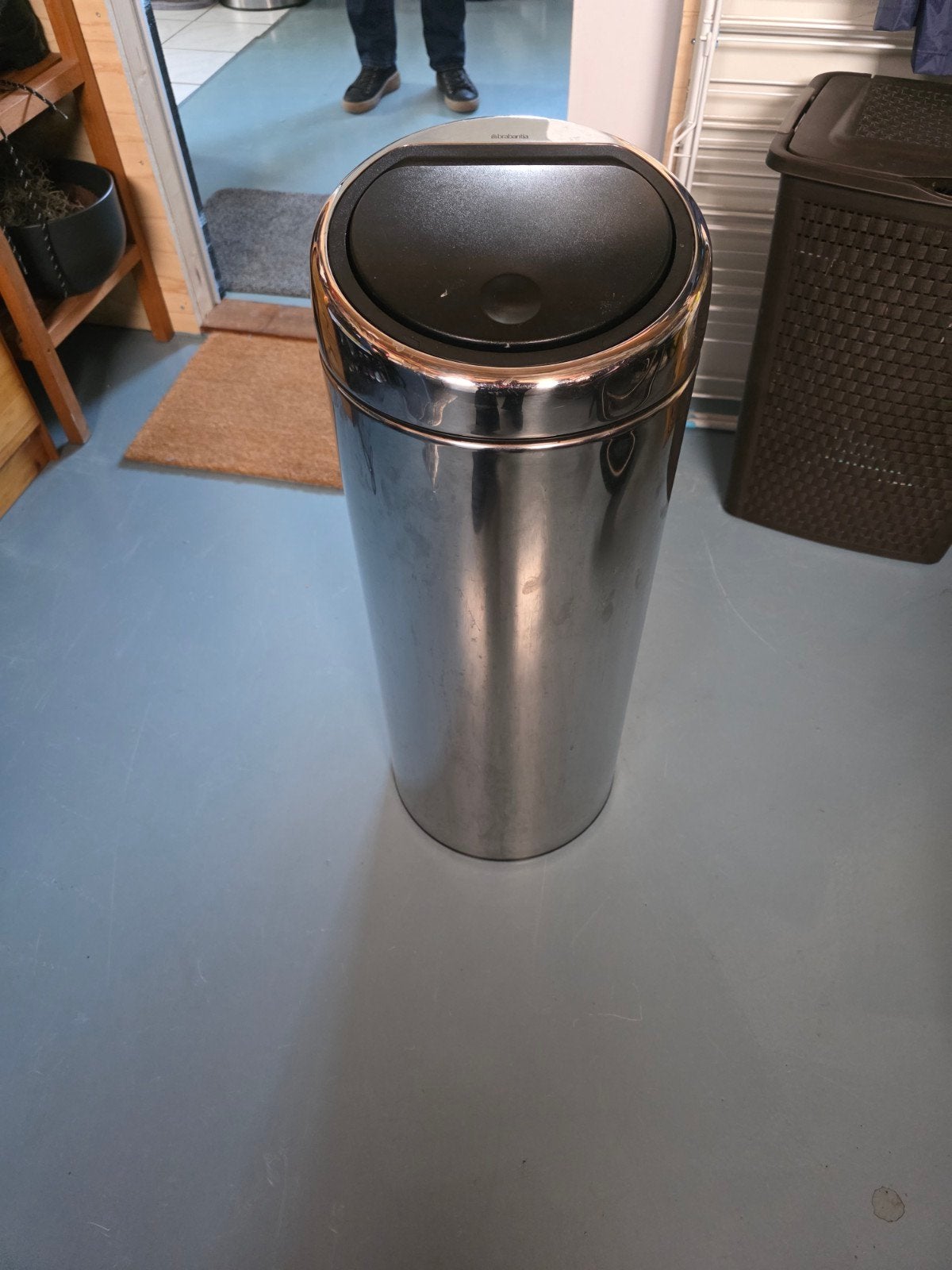 Brabantia prullenbak, Huis en Inrichting, Woonaccessoires | Prullenbakken, 40 liter of meer, Ophalen, Gebruikt, Rvs