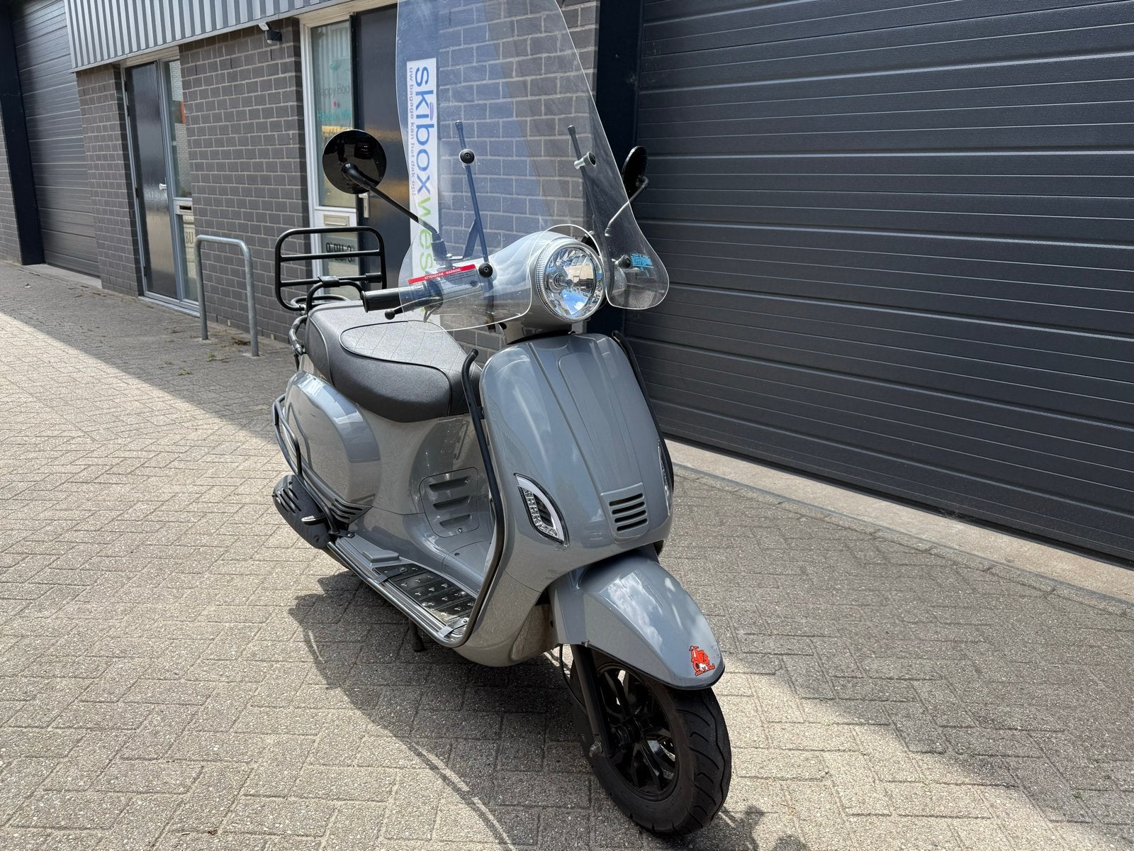 AGM VX 50 bromscooter 2020 met handvatverwarming, Overige merken, Gebruikt, Ophalen of Verzenden, Benzine