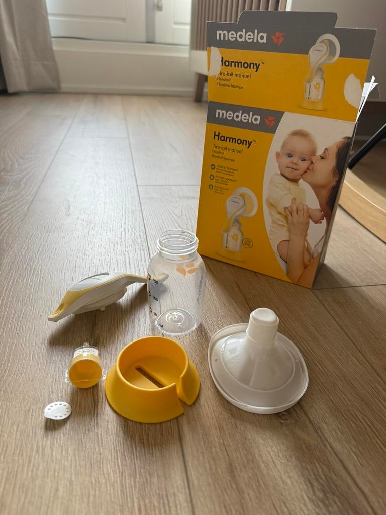 Medela handkolf, Kinderen en Baby's, Babyvoeding en Toebehoren, Ophalen of Verzenden, Zo goed als nieuw, Borstkolf