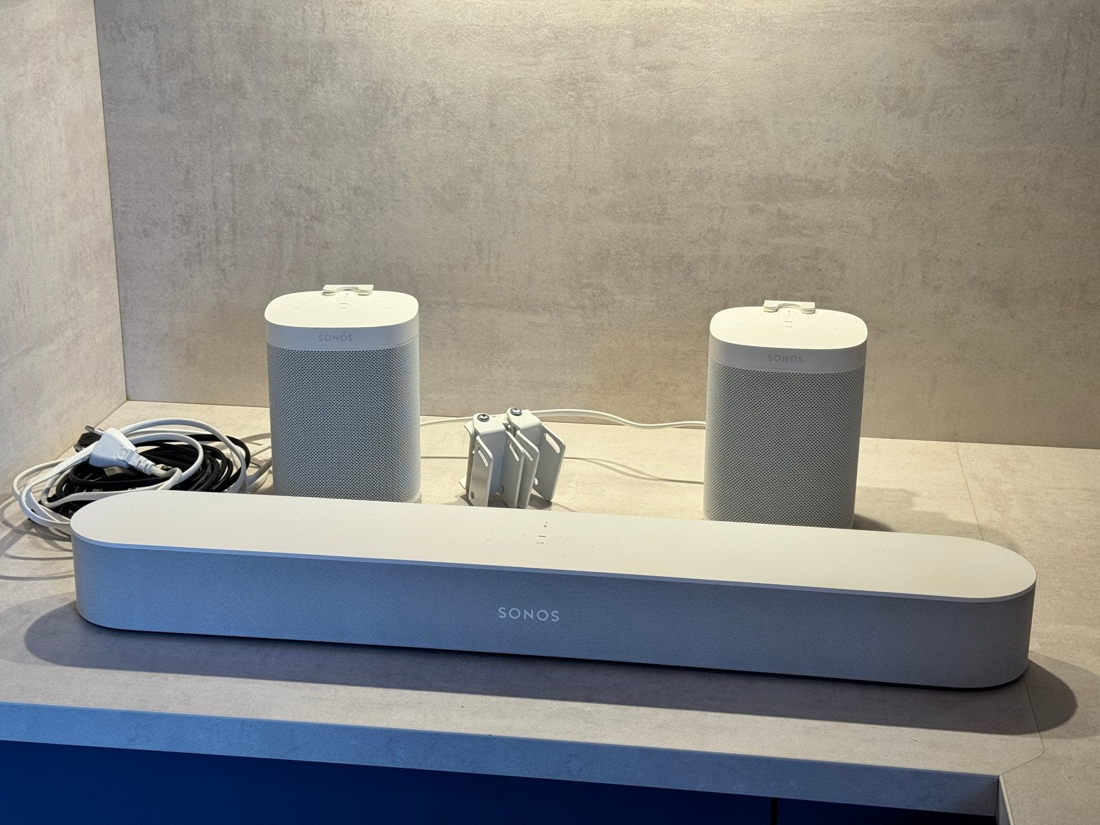 Sonos Beam met 2x Sonos One (z.g.a.n.)