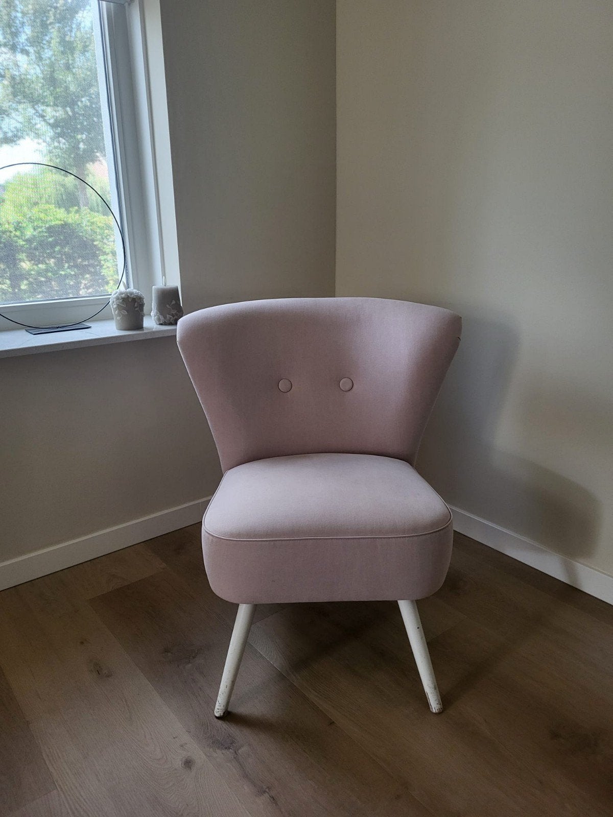 Lichtroze Vtwonen stoel, Huis en Inrichting, Stoelen, Gebruikt, Overige kleuren, Modern, Scandinavisch, Ophalen of Verzenden