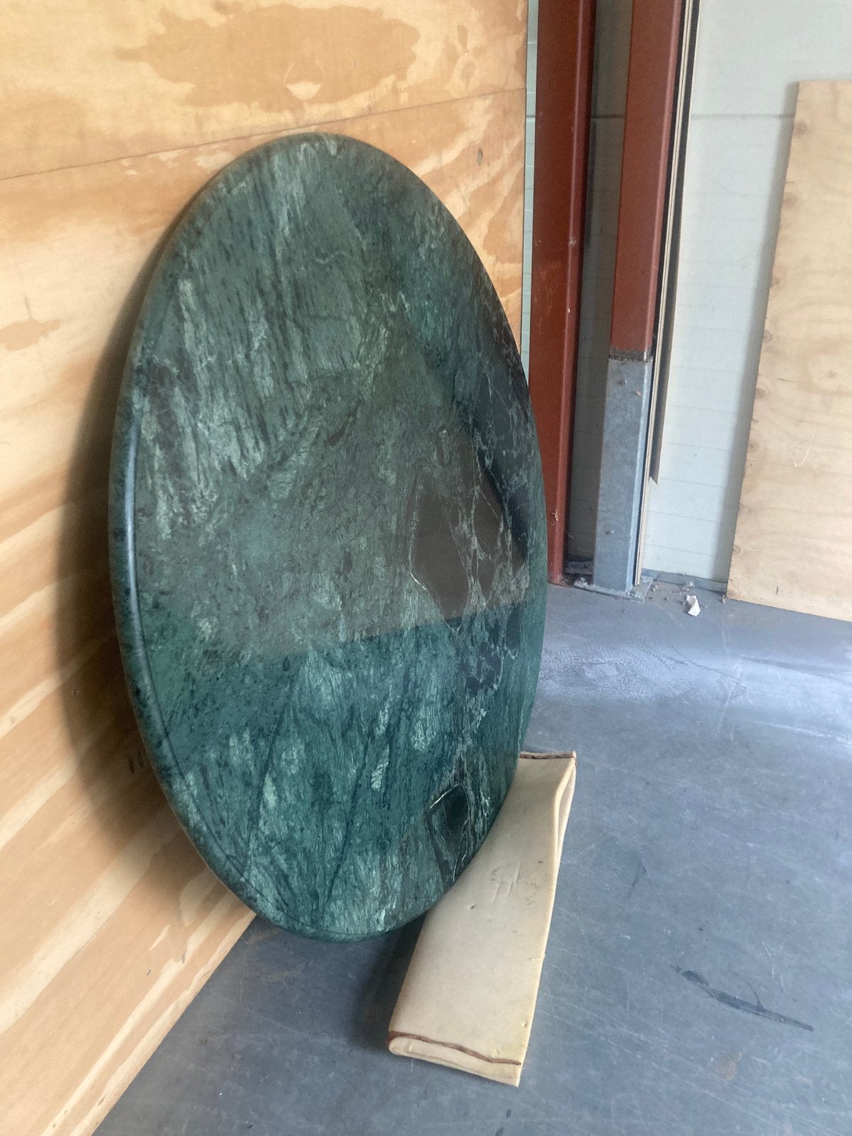 Groen rond marmeren tafelblad 125cm als nieuw, Huis en Inrichting, Tafels | Eettafels, Ophalen, Zo goed als nieuw, Rond, 100 tot 150 cm