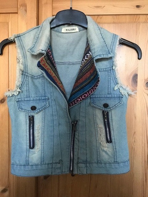 Jeans gilet Kilibbi, S/M, blauw, Kleding | Dames, Kilibbi, Blauw, Ophalen of Verzenden, Zo goed als nieuw