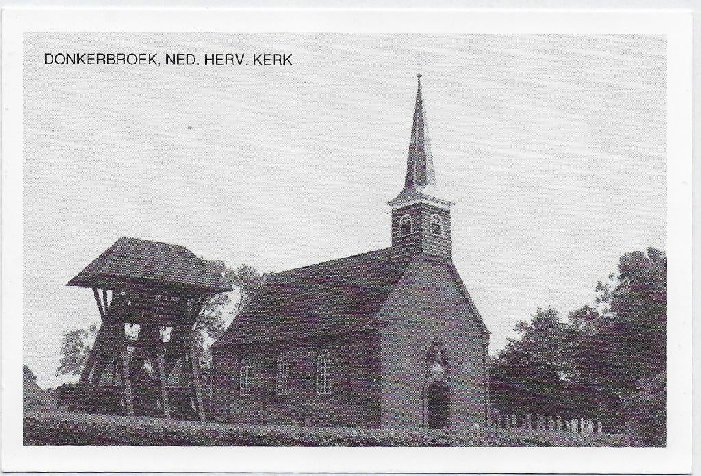 Donkerbroek Ned Herv Kerk Ansichtkaart ( B8225), Ophalen of Verzenden, 1980 tot heden, Ongelopen