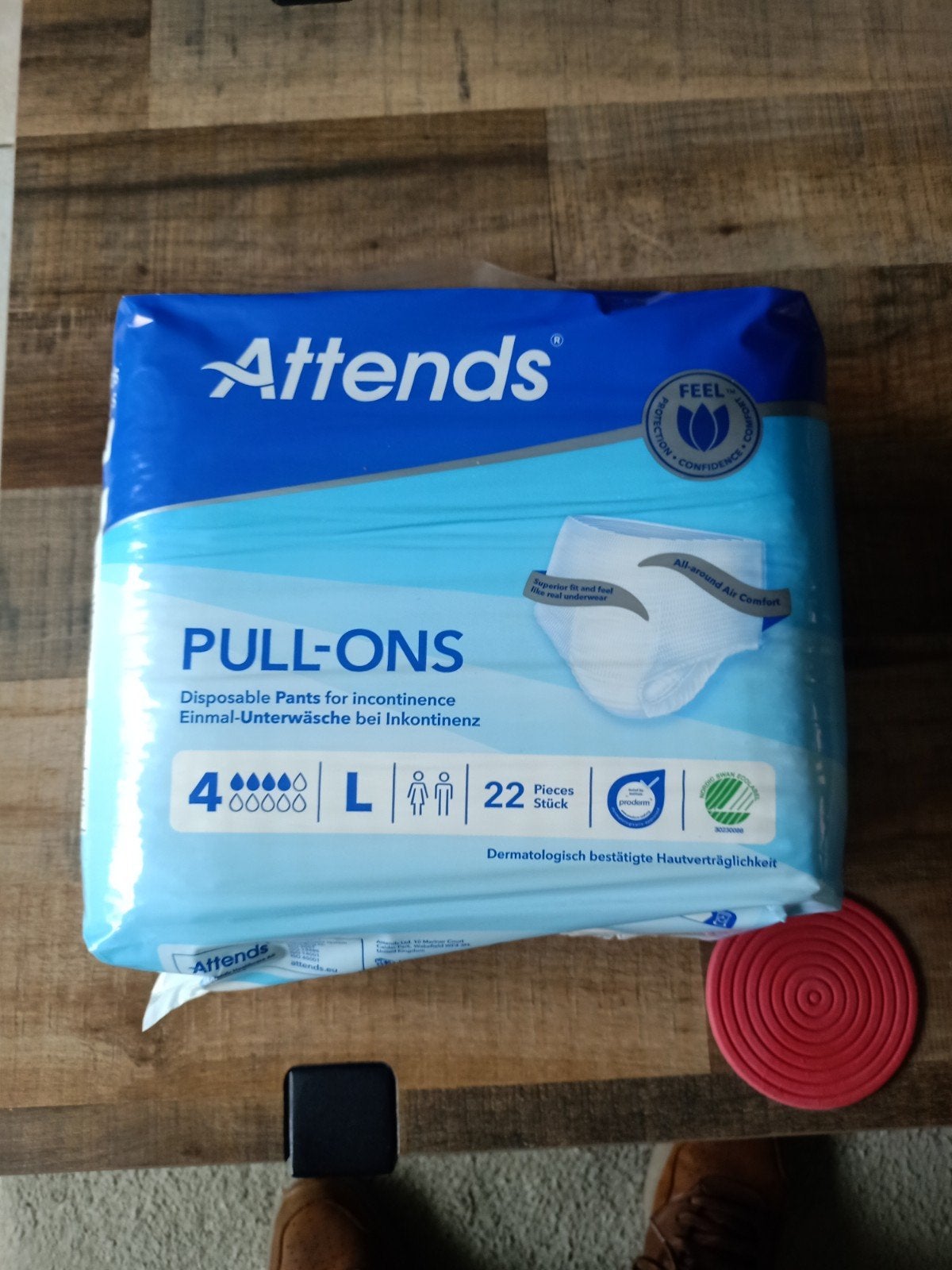 7 pakken Attends pull-ons maat L 22 stuks per pak, Diversen, Verpleegmiddelen, Ophalen of Verzenden, Nieuw