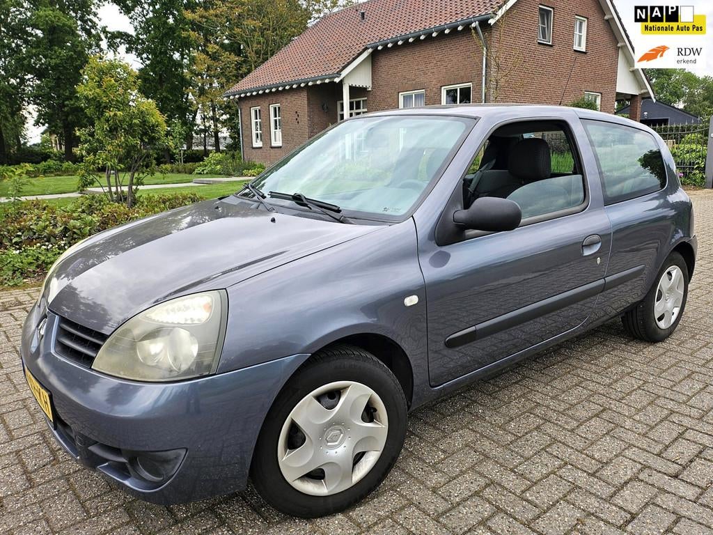 Renault Clio 1.2 Campus Accès met Slechts 95000 km NAP !, Auto's, Renault, Voorwielaandrijving, Gebruikt, 31 €/maand, 4 cilinders