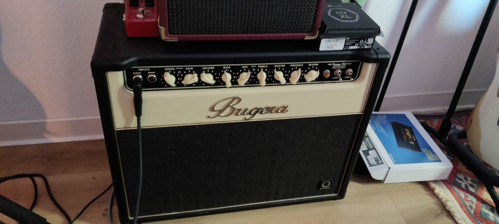 Bugera V22 Infinium with fresh power tubes, Muziek en Instrumenten, Versterkers | Bas en Gitaar, Ophalen of Verzenden, Gebruikt