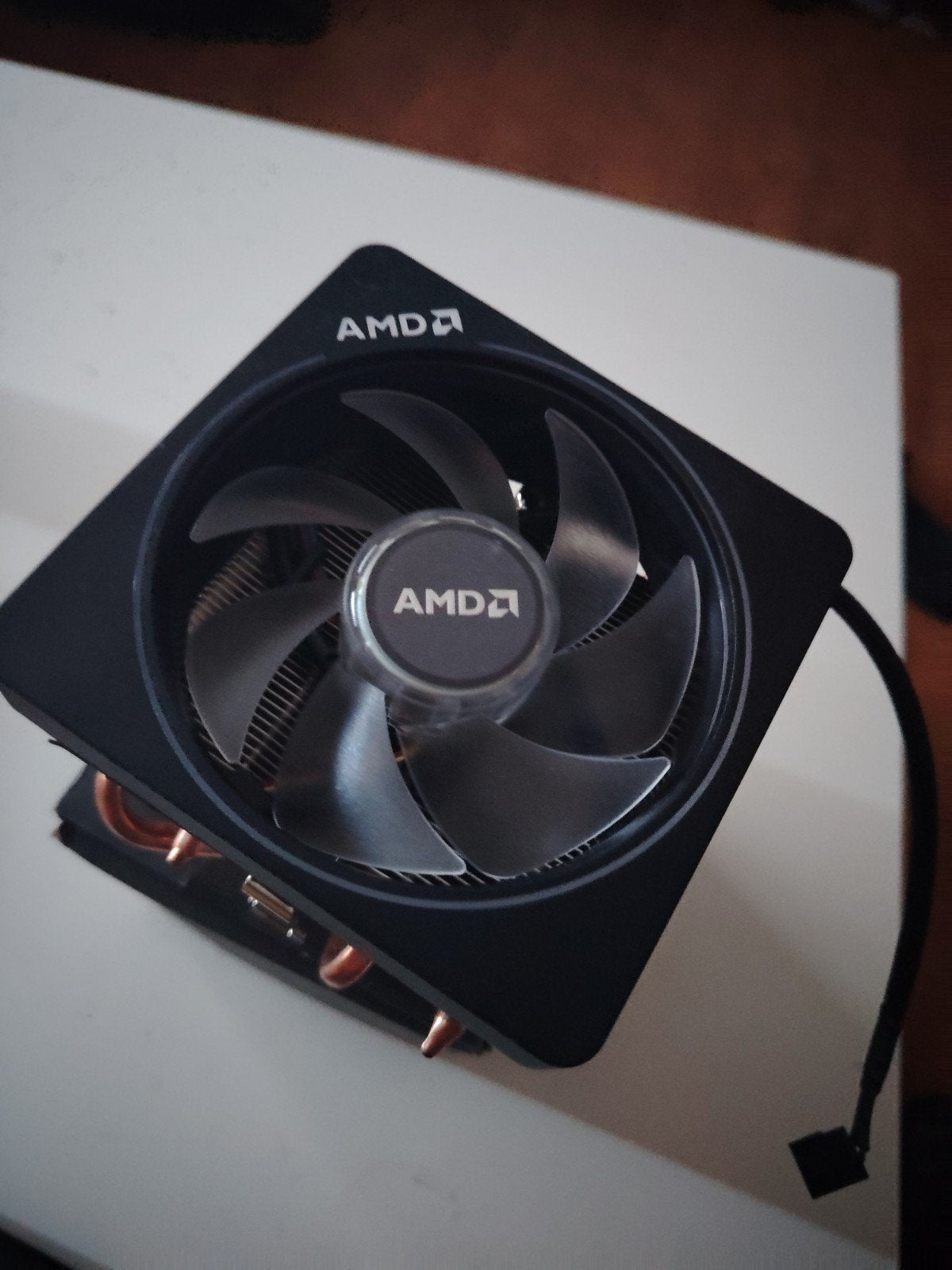 AMD Ryzen Wraith Prism RGB Cooler - Ryzen 7 / Ryzen 9 AM4, Ophalen of Verzenden, Luchtkoeling