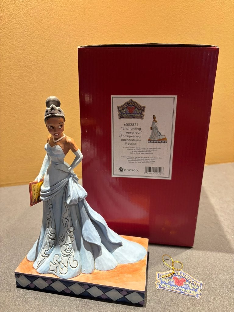 Disney Traditions beeld - Tiana "Enchanting Entrepreneur", Ophalen of Verzenden, Overige figuren, Zo goed als nieuw, Beeldje of Figuurtje