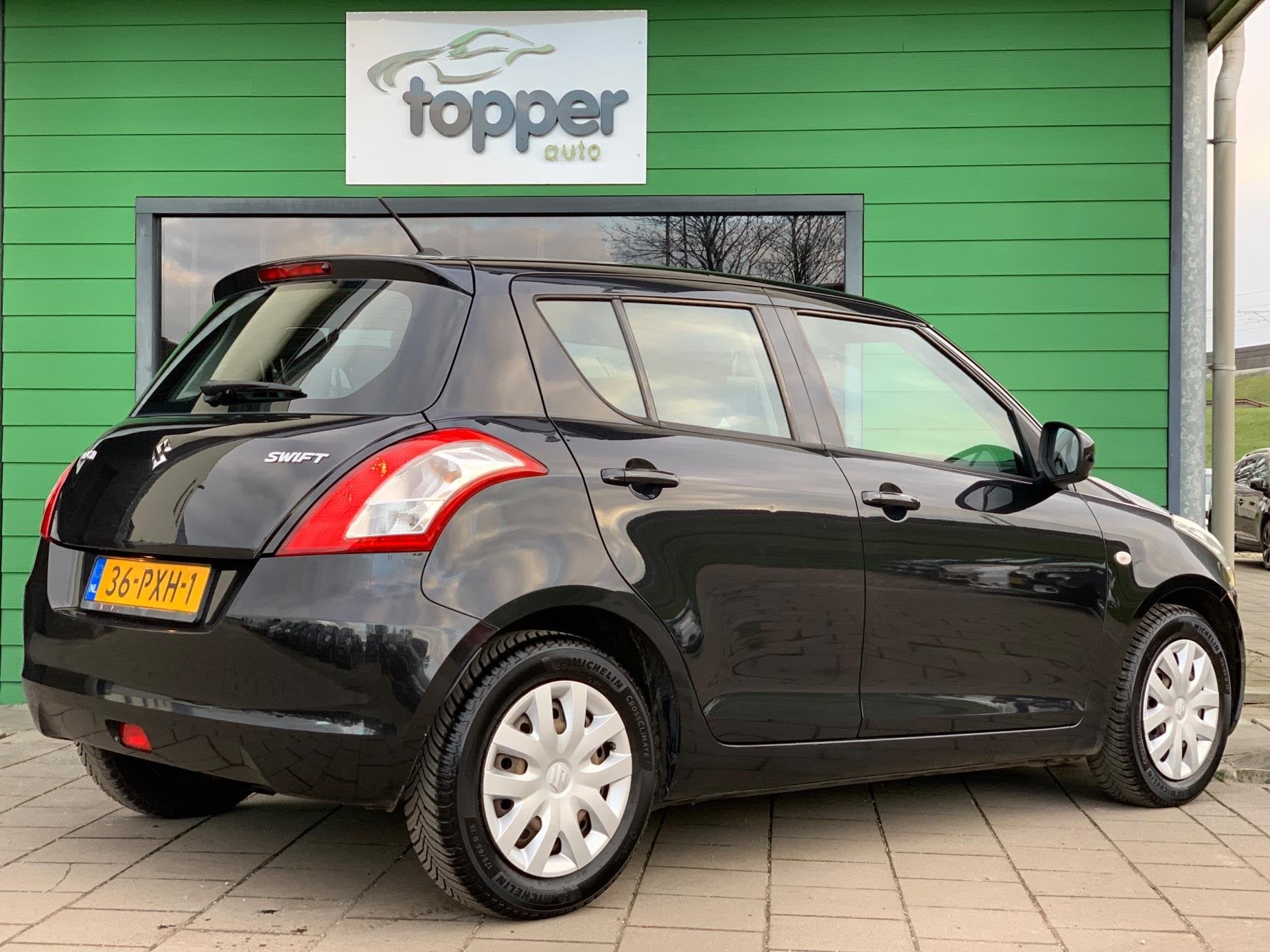 Suzuki Swift 1.2 Comfort EASSS|1e Eigenaar|NAP|Airco|Elektr., Voorwielaandrijving, Gebruikt, 4 cilinders, Stoelverwarming