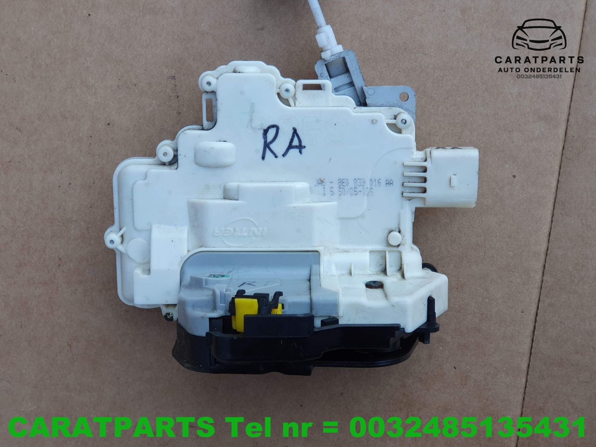 8E0839016AA Audi S4 deurslot RS4 portierslot A4 B7, Gebruikt, AUDI AG, Auto-Union-Strasse 1
85045  Ingolstadt, DE, Kundenbetreuung@audi.de