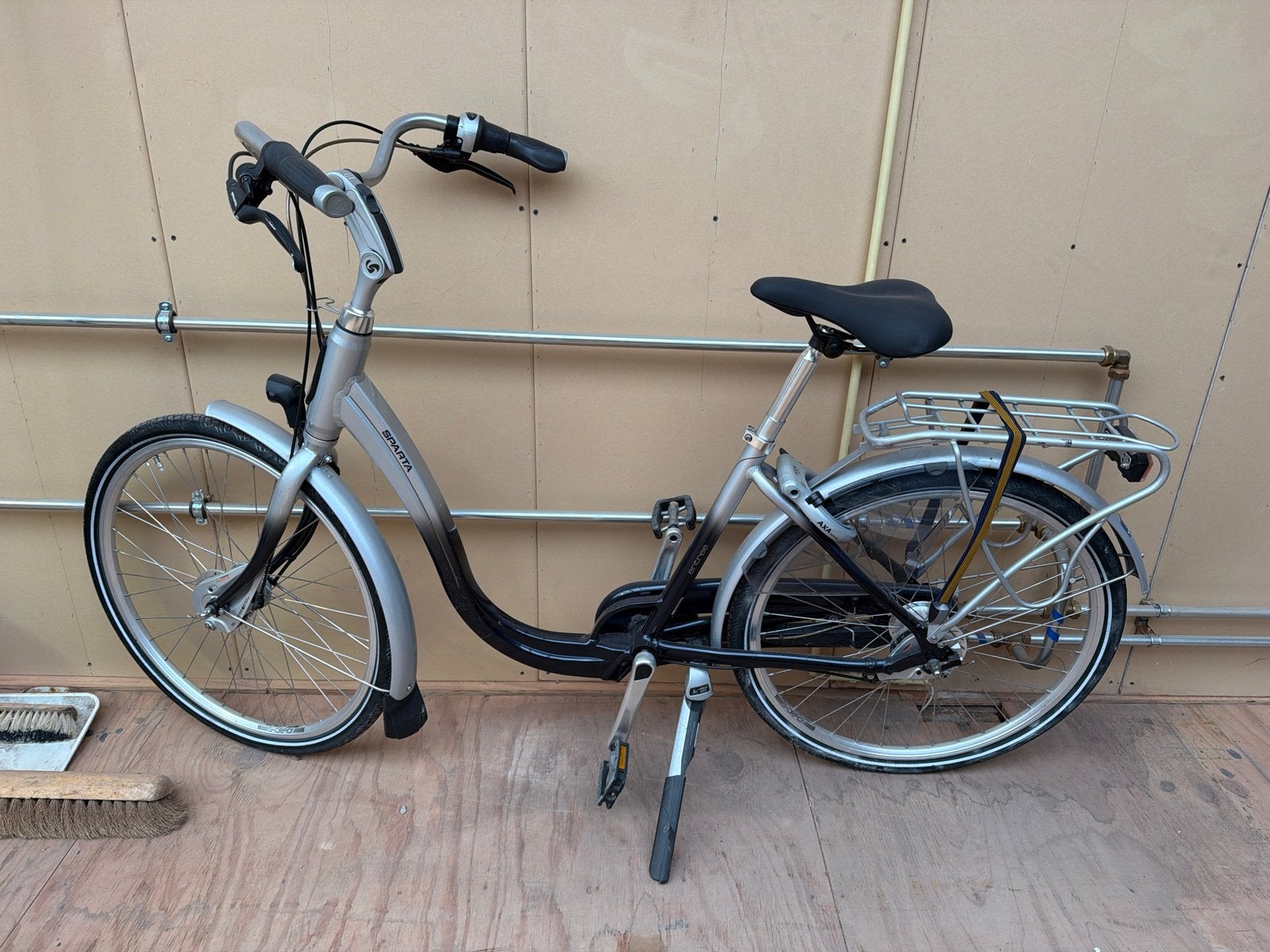 Sparta Entree Damesfiets - Zo goed als nieuw, Fietsen en Brommers, Fietsen | Dames | Damesfietsen, Ophalen of Verzenden, Zo goed als nieuw