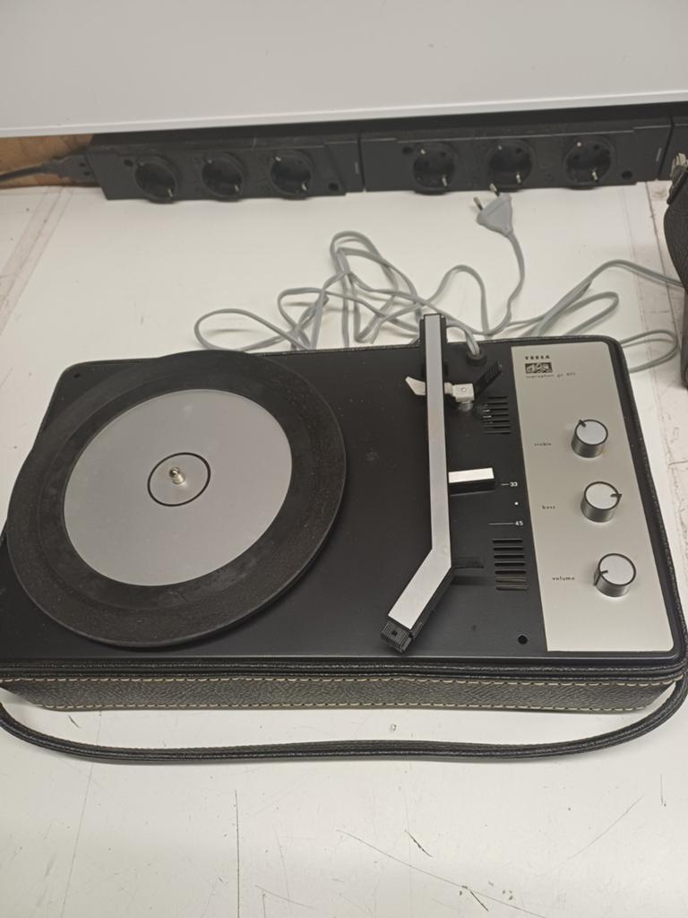 Tesla Supraphon GE 071 Koffer Platenspeler Jaren '60, Ophalen of Verzenden, Gebruikt, Platenspeler, Overige merken