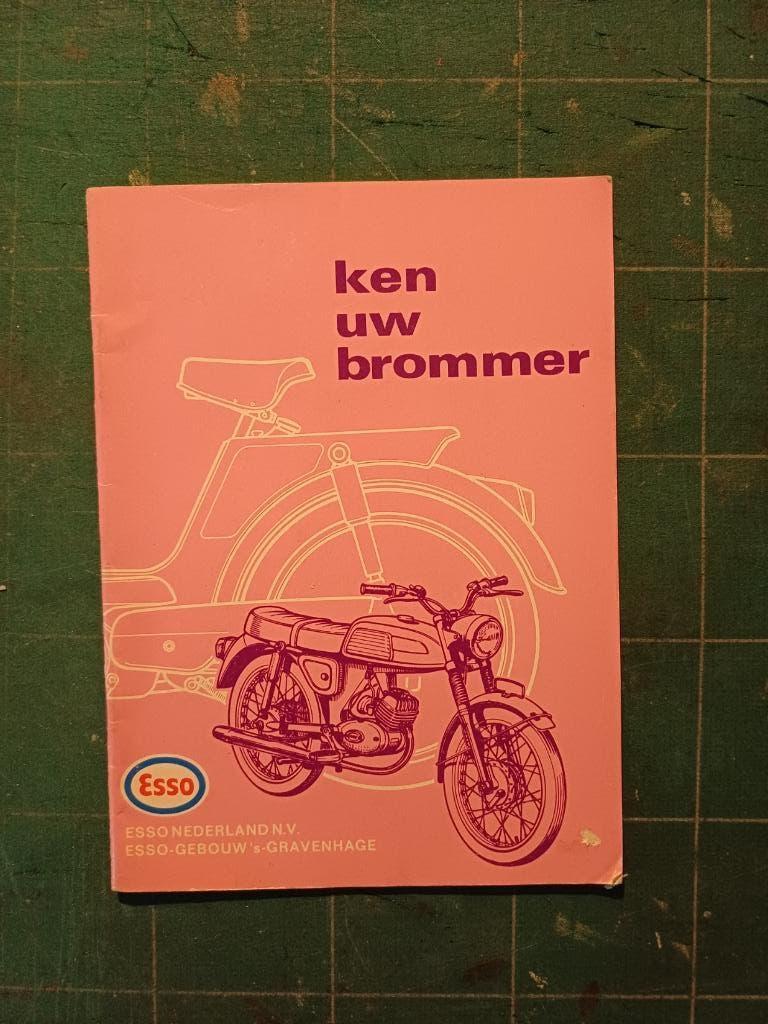 KEN UW BROMMER Reparatie Onderhouds boekje, Ophalen of Verzenden, Gebruikt