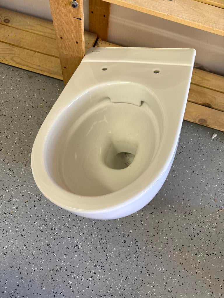 2x Geberit WC pot gebruikt (ca. 3 jaar oud), Ophalen, Gebruikt, Toilet