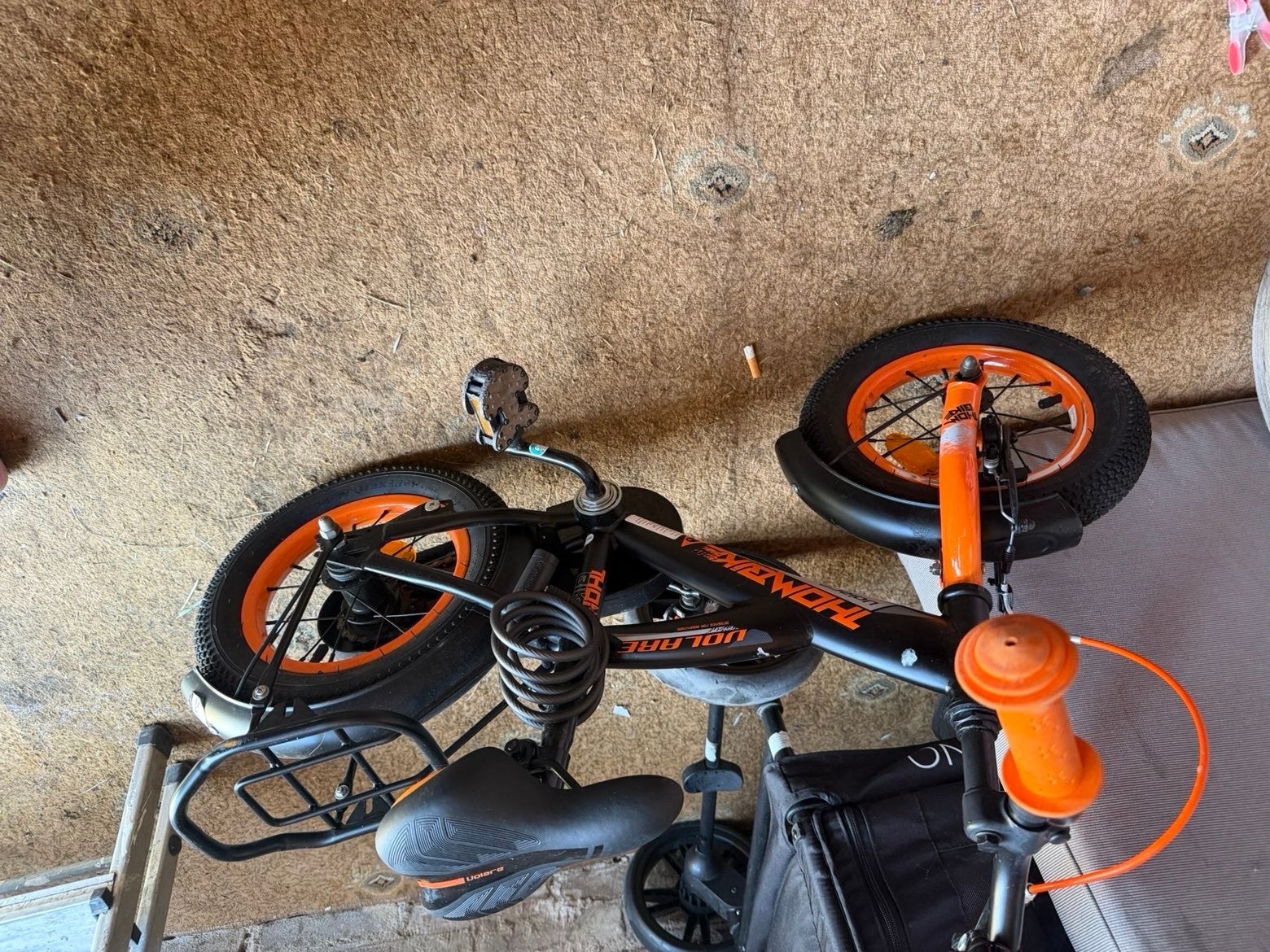 Kinderfiets Volare Thombike 16 inch - Zwart/Oranje, Ophalen, Gebruikt, Terugtraprem, 16 tot 20 inch