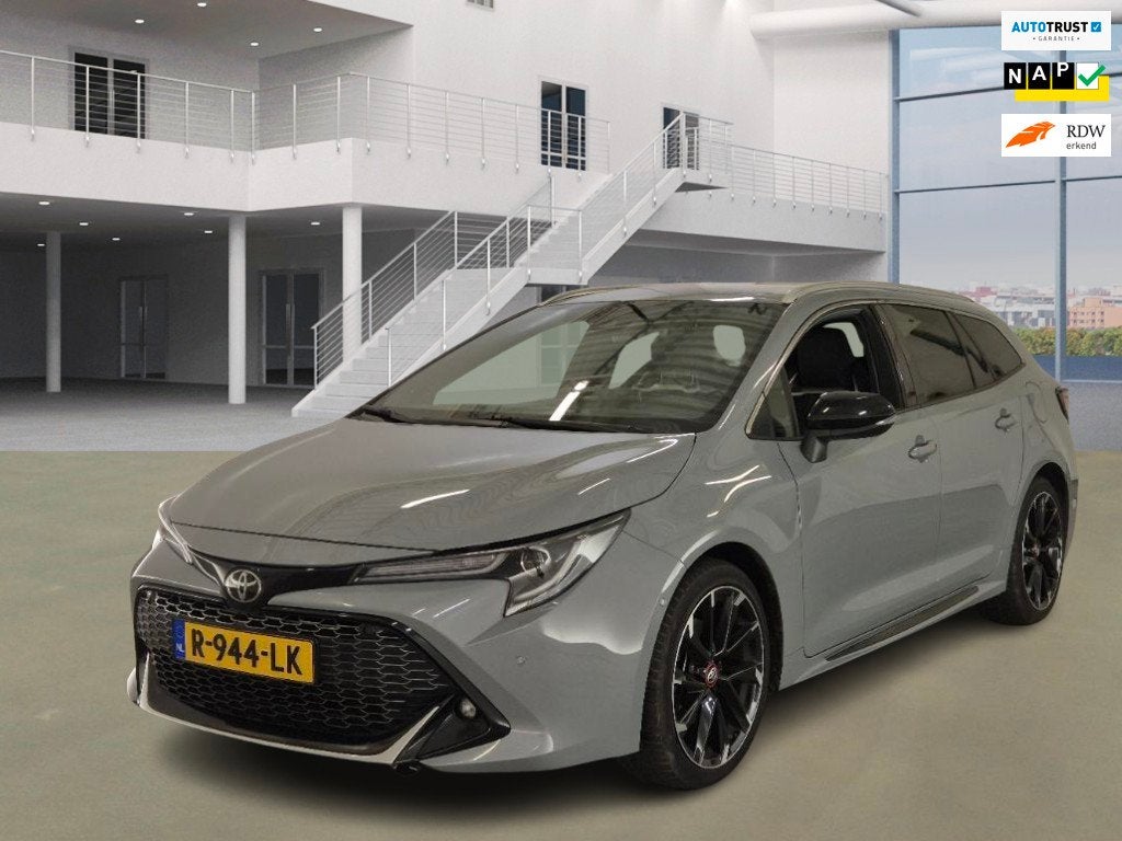 Toyota Corolla Touring Sports 2.0 Hybrid GR-Sport Plus / NL, 1345 kg, 450 kg, Gebruikt, 4 cilinders
