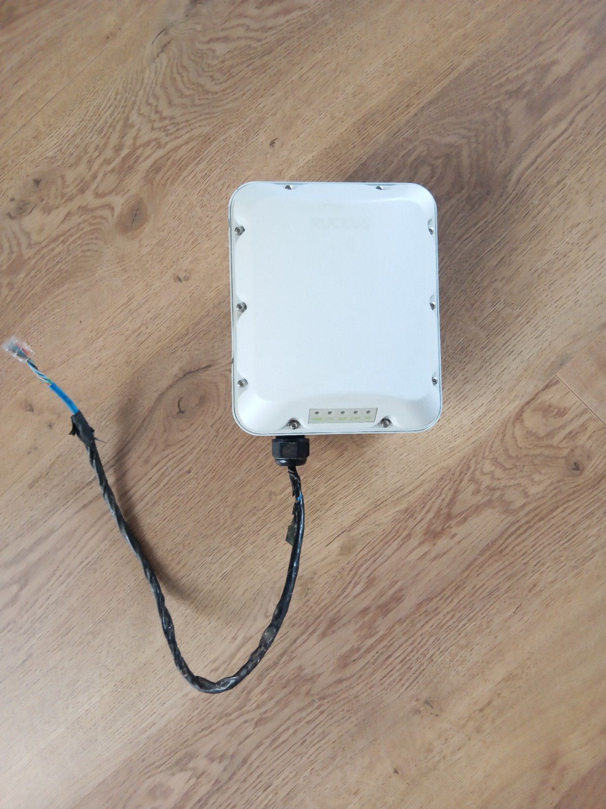 Ruckus T350c access point, Ophalen of Verzenden, Zo goed als nieuw