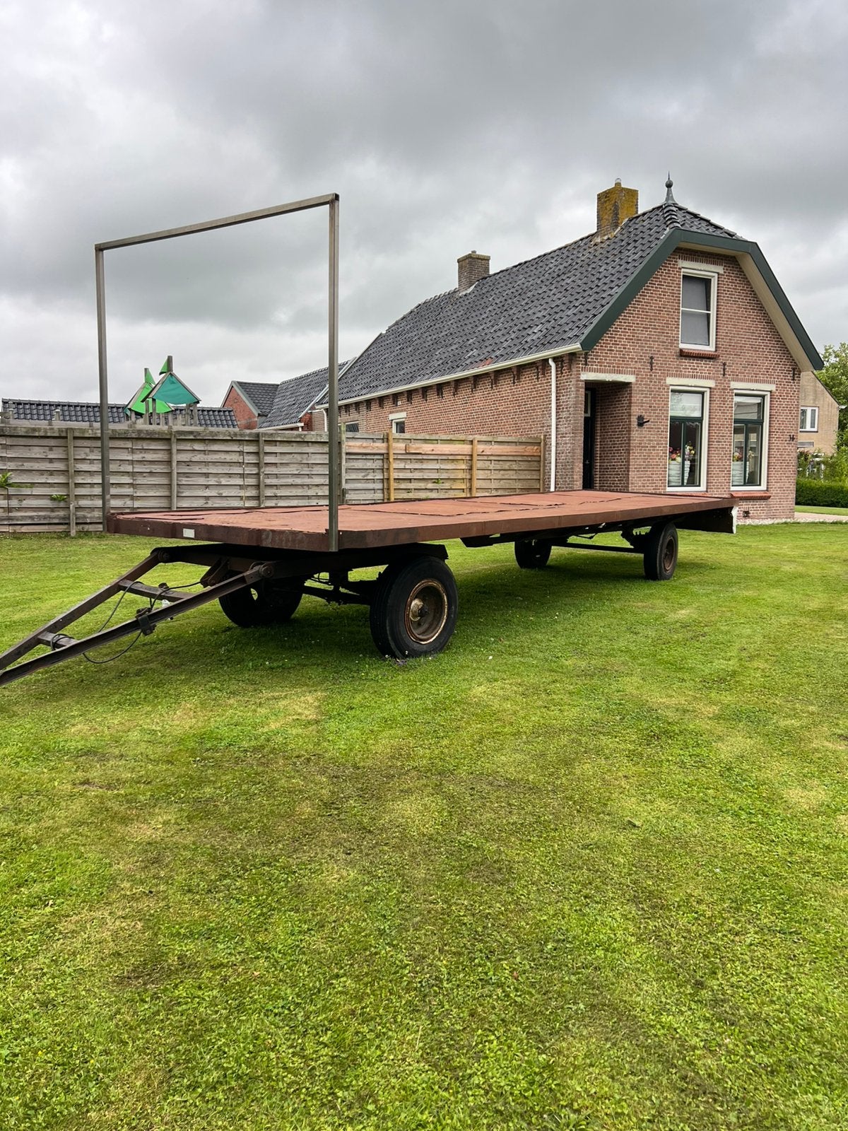 2 landbouw wagens, Ophalen