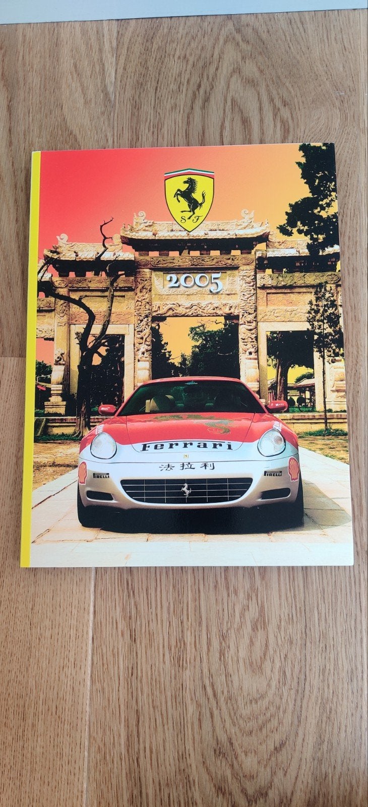 Ferrari 2005 Boek - Een Reis door China, Ophalen of Verzenden, Zo goed als nieuw, Ferrari, Onbekend