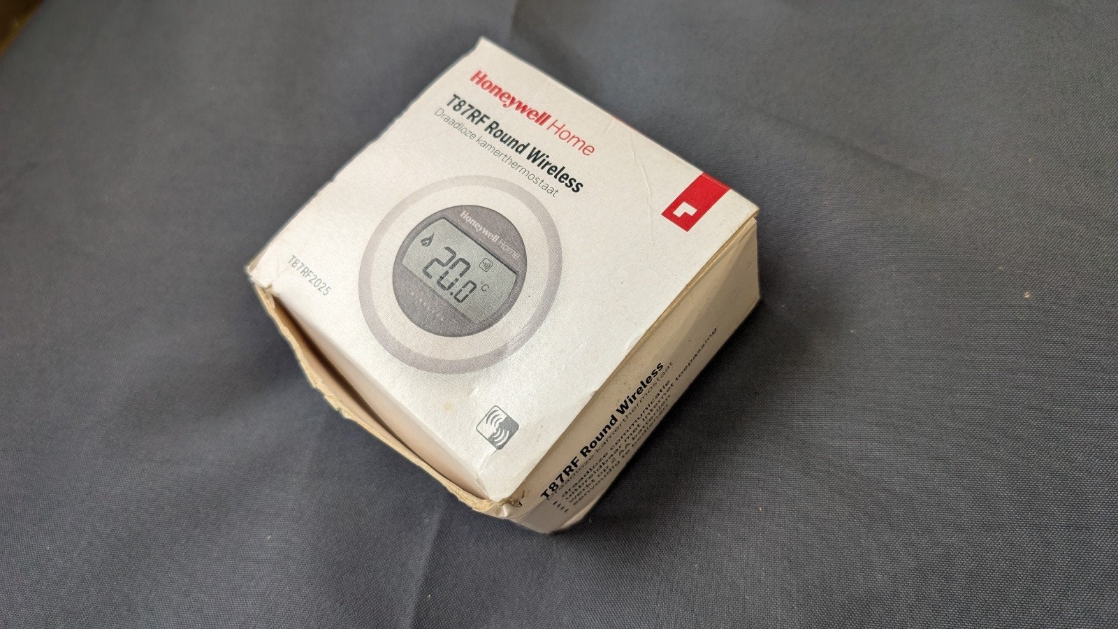 Honeywell Home T87RF Round Draadloze Kamerthermostaat, Ophalen of Verzenden, Slimme thermostaat, Zo goed als nieuw