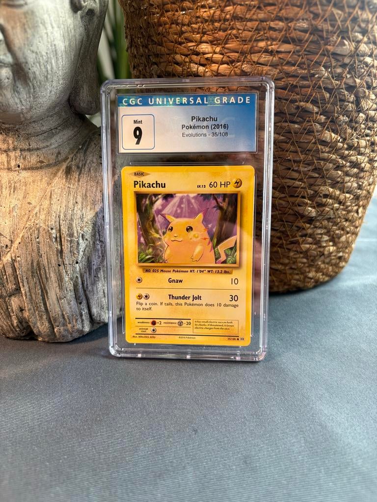 Pikachu Pokémon (2016) Evolutions - CGC 9 Mint, Ophalen of Verzenden, Zo goed als nieuw, Losse kaart