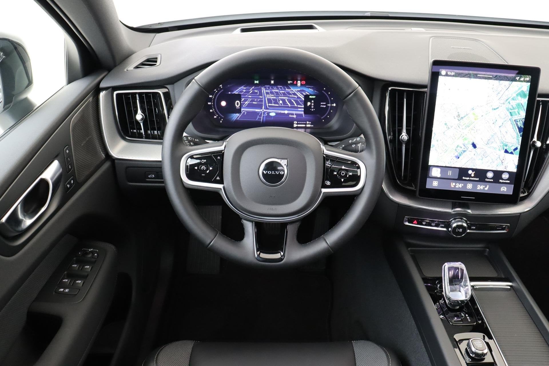 Volvo XC60 II T6 PLUG-IN HYBRID AWD PLUS BLACK EDITION -PANO, Automaat, 12 maanden, Gebruikt, Euro 6