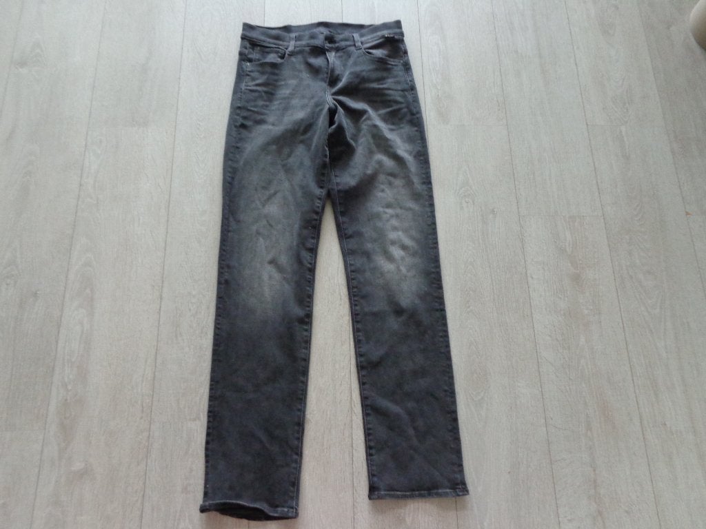 zwarte damesspijkerbroek van G-Star, maat 30/34, Kleding | Dames, Ophalen of Verzenden, Zo goed als nieuw, Zwart, W30 - W32 (confectie 38/40)