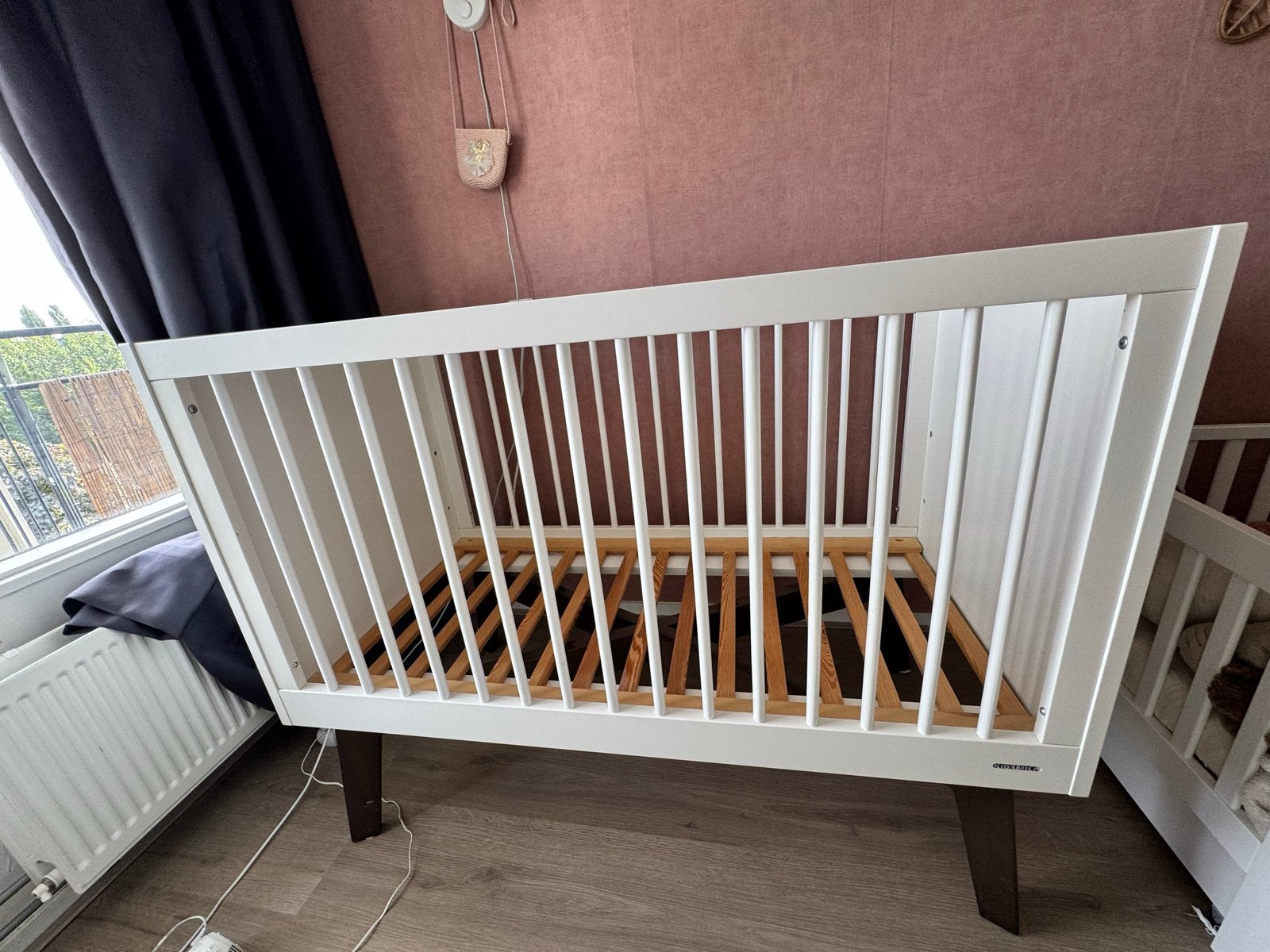 Kidsmill sixties ledikant incl. matras ombouwbaar peuterbed, Kinderen en Baby's, Kinderkamer | Bedden, Ophalen, Gebruikt, Lattenbodem