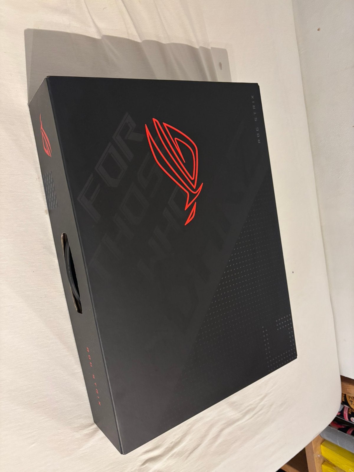 ASUS ROG Strix G17 Gaming Laptop 2025 – Zo Goed Als Nieuw, Ophalen of Verzenden, Zo goed als nieuw, Overige typen