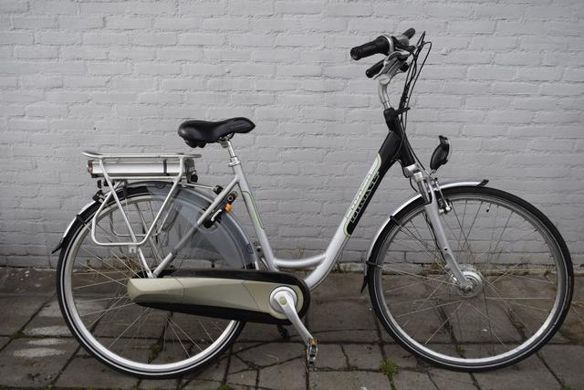 Bikkel ibee E-bike met voorwielmotor, Fietsen en Brommers, Gebruikt, 51 tot 55 cm, 50 km per accu of meer, Ophalen