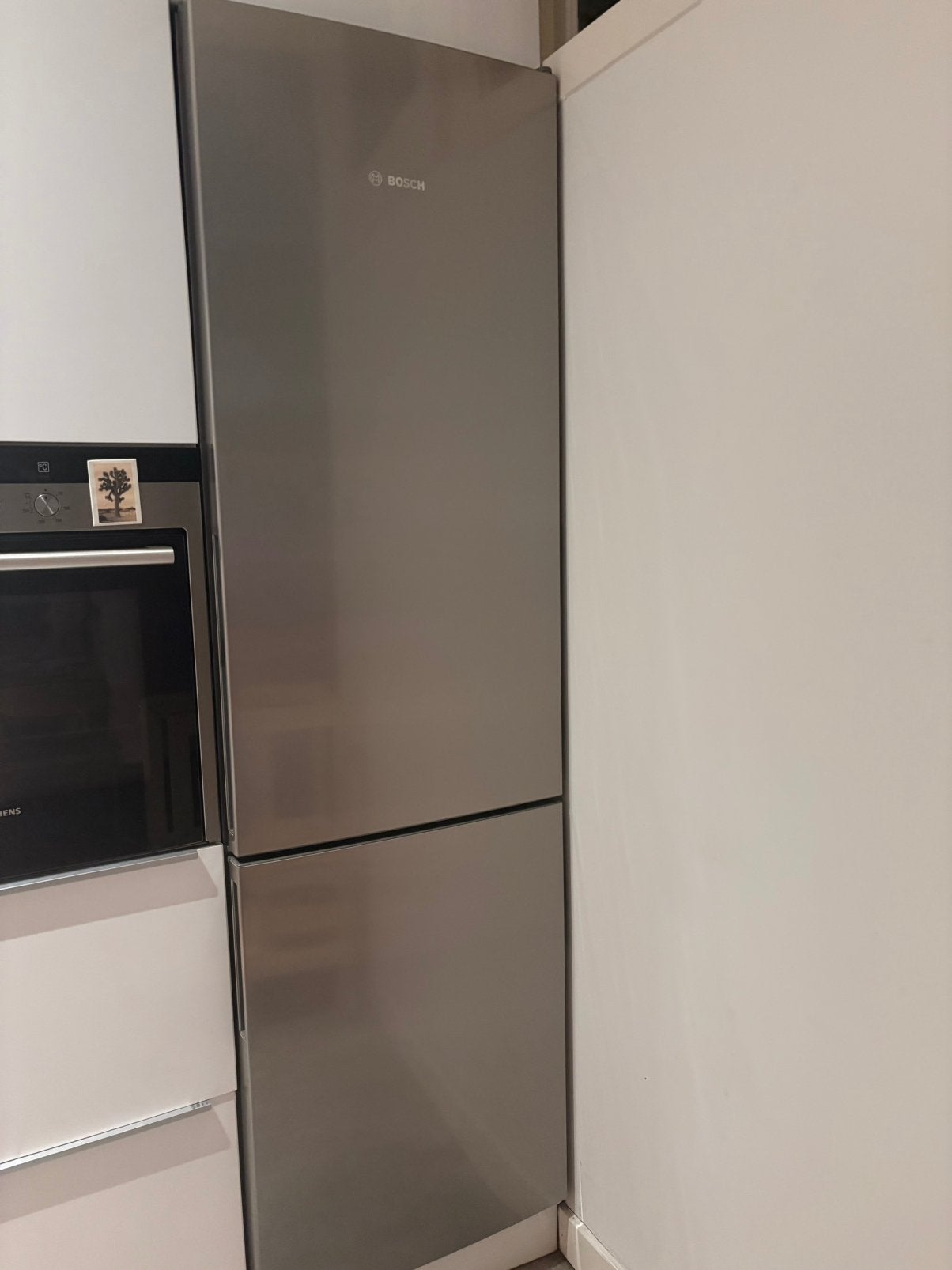 BOSCH XXL Koel-Vries Combinatie, Ophalen, 200 liter of meer, 60 cm of meer, Met aparte vriezer