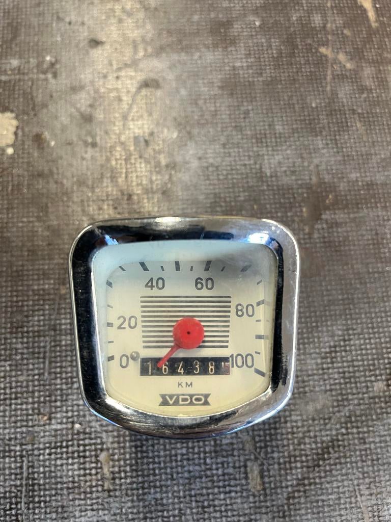 VDO snelheidsmeter kilometerteller oldtimer brommer/motor, Ophalen of Verzenden, Gebruikt, Overige typen