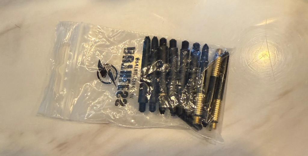 Dartshafts en flights meerdere setjes, Ophalen, Nieuw, Flights