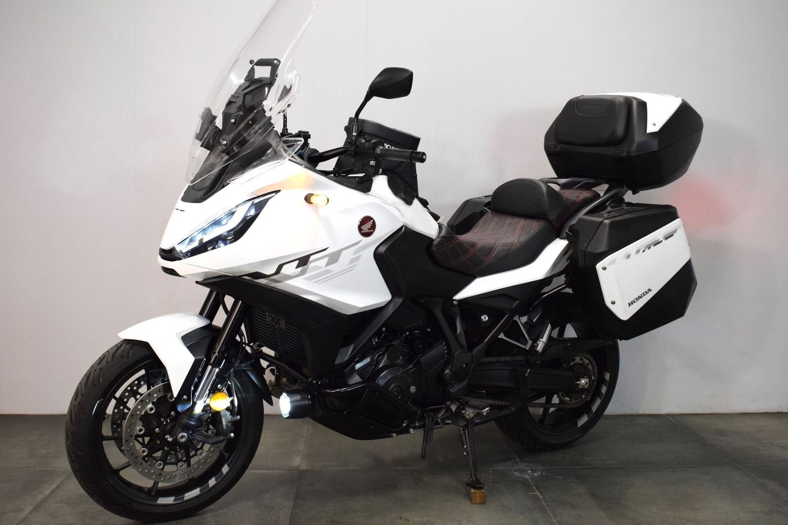 HONDA NT 1100 DCT (bj 2023) ABS koffers  wit, Motoren, Motoren | Honda, 2 cilinders, HONDA, Motorrijbewijs A, Bedrijf