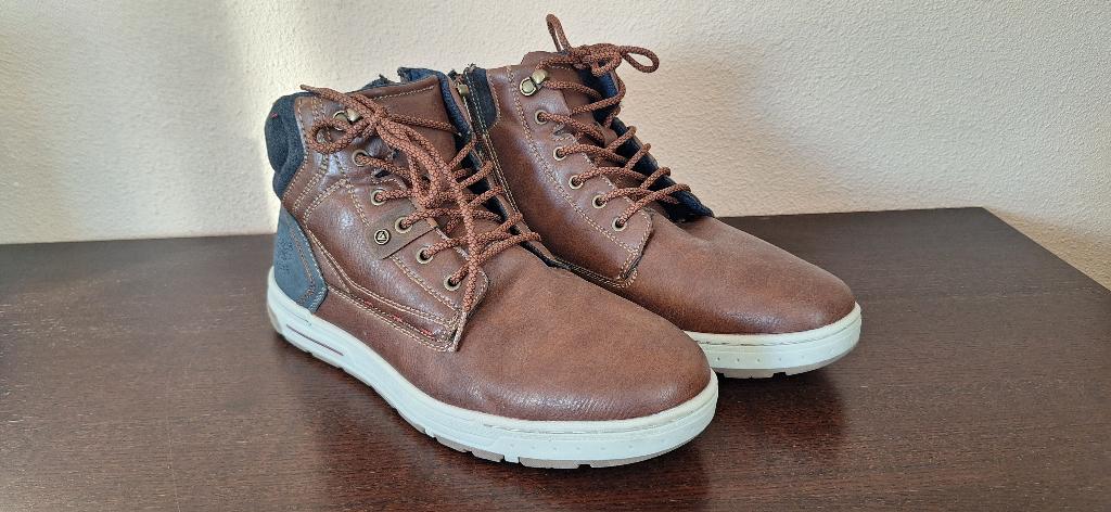 heren schoenen maat 44, Bruin, Ophalen of Verzenden, Venice, Sneakers of Gympen