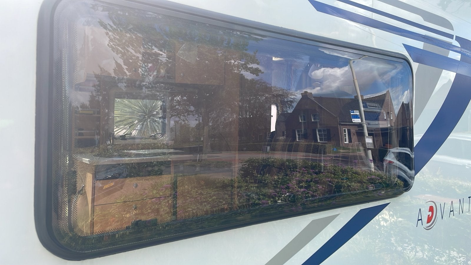 Gebruikt camperraam met lichte beschadiging, Ophalen, Gebruikt