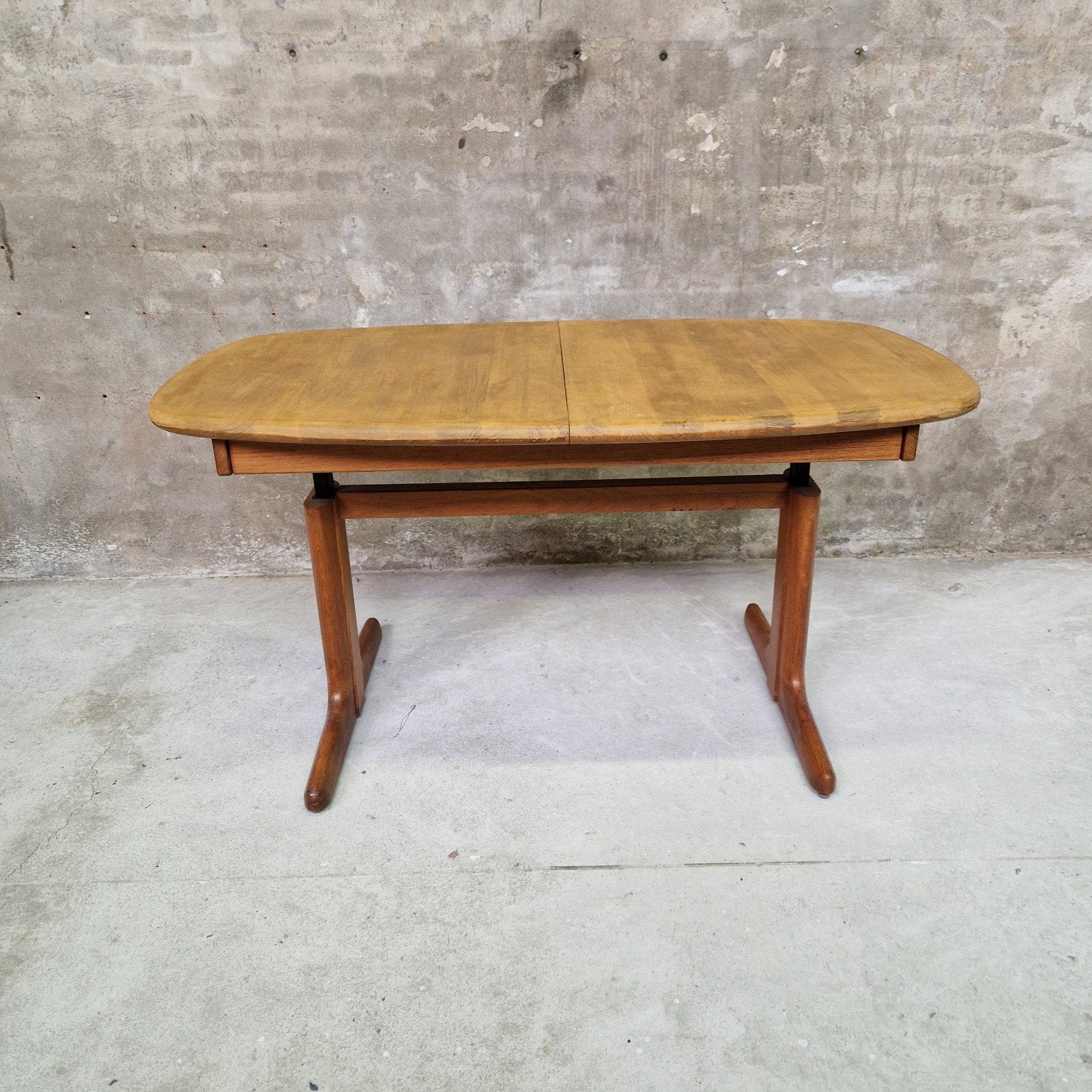 Vintage eettafel deense uitschuifbare tafel, Antiek en Kunst, Ophalen of Verzenden