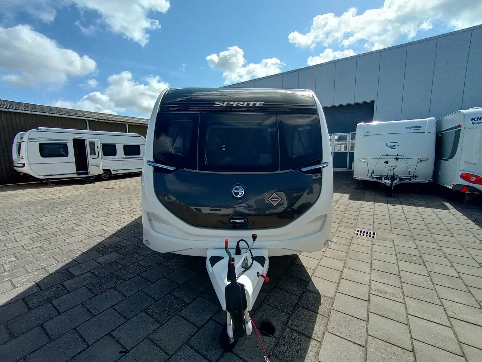 Sprite Cruzer 475 SR (bj 2024), Caravans en Kamperen, Bedrijf, 4 tot 5 meter, Ringverwarming, Verkoop@dejongrecreatie.nl