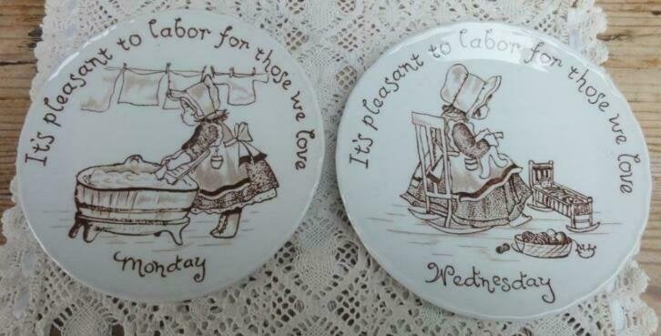 2 Vintage Engelse Holly Hobbie wandbordjes, Burleigh, Ophalen of Verzenden