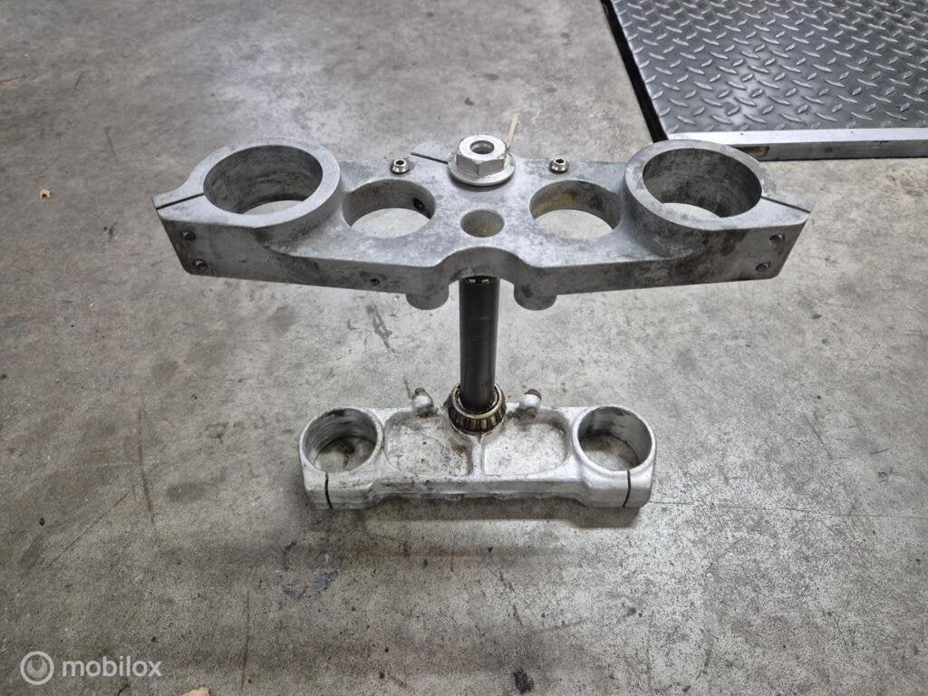 Kroonplaten 851 888 SP3 SP4 SP5 Superlight Supersport 54 mm, Gebruikt, Factorystore.service@ducati.com, Ophalen of Verzenden, Via Antonio Cavalieri Ducati, 74/5, 74/6, 40132 Bologna BO