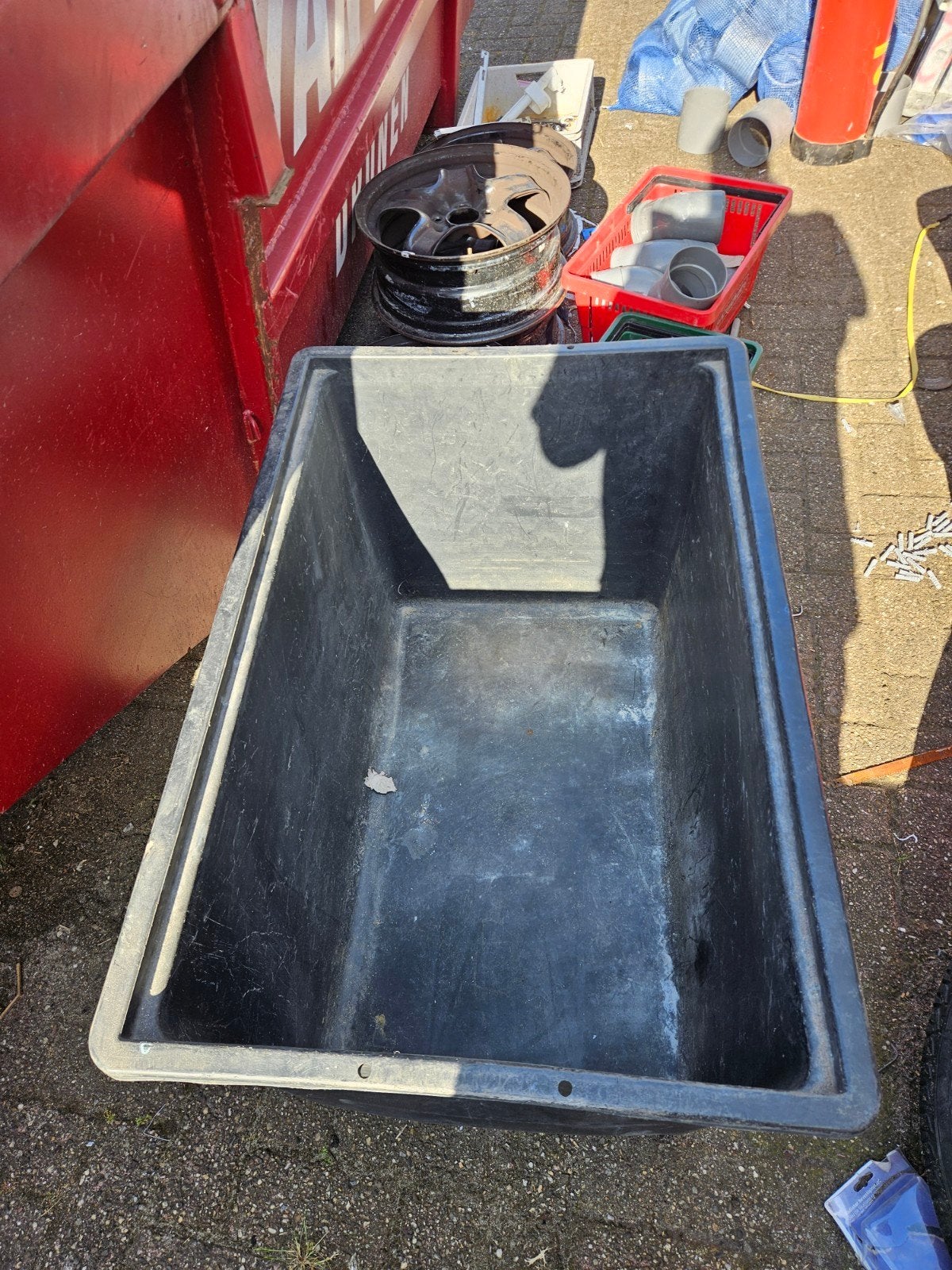 Grote plastic bak - H70xB80xD50 cm, Doe-het-zelf en Verbouw, Ophalen, Gebruikt, 60 cm of meer, 50 tot 75 cm