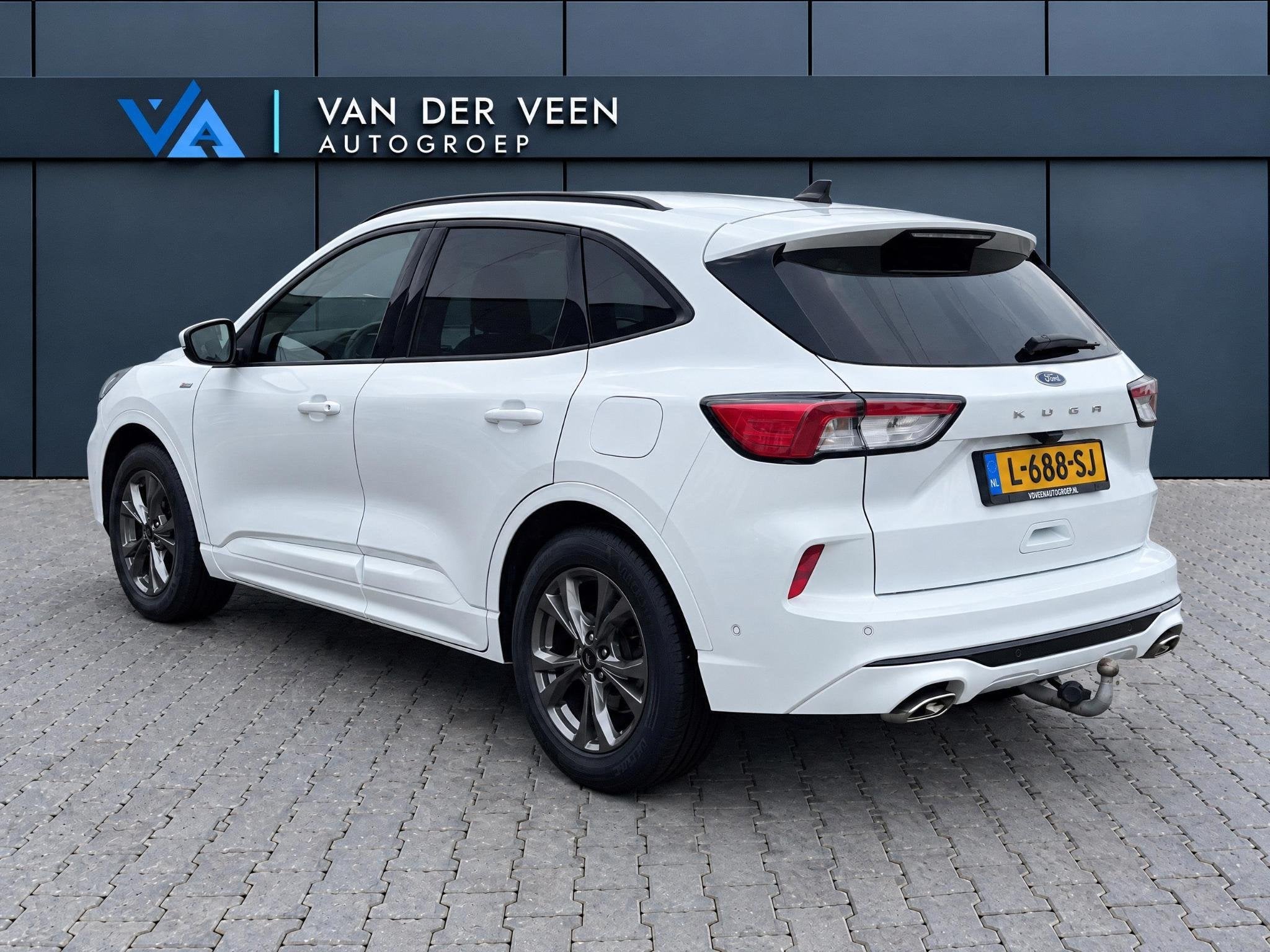 Ford Kuga 1.5 EcoBoost ST-Line X | Incl. 12 maanden Garantie, Auto's, Voorwielaandrijving, Wit, Bedrijf, Handgeschakeld
