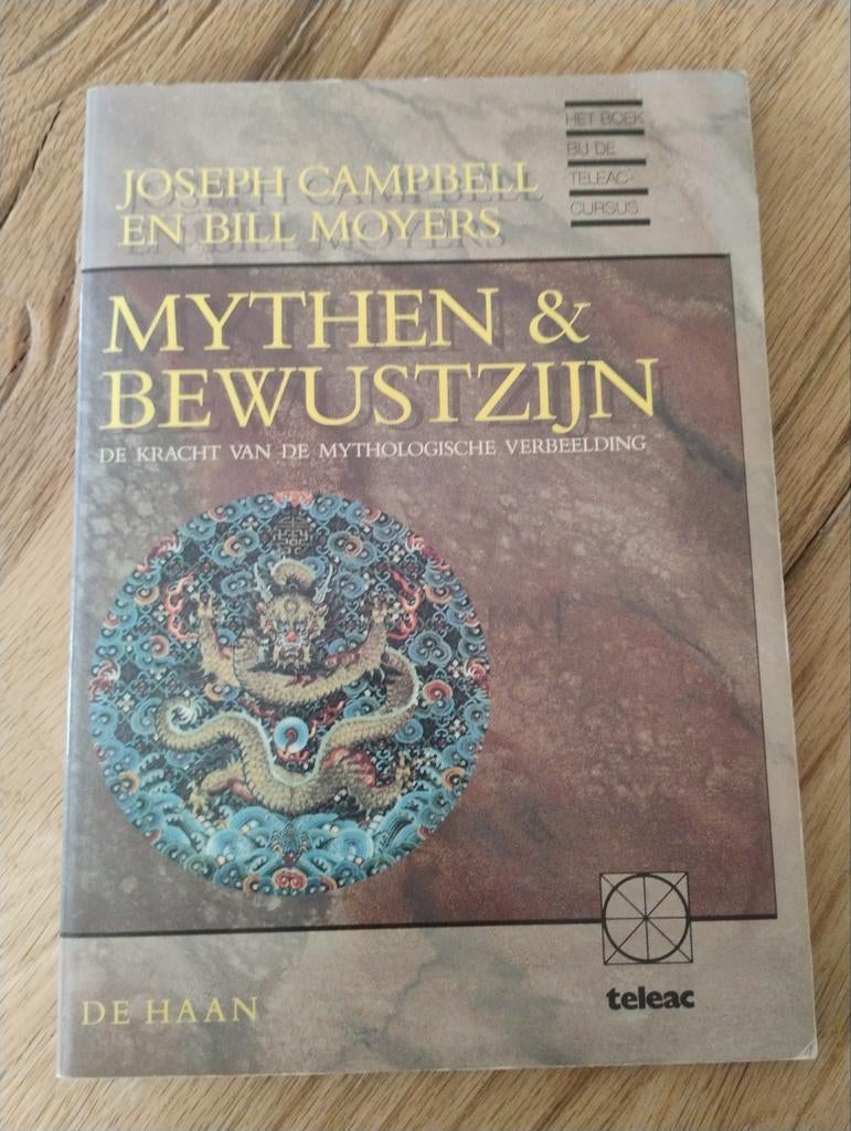 Mythen & Bewustzijn - Joseph Campbell & Bill Moyers, Gelezen, Spiritualiteit algemeen, Ophalen of Verzenden, Instructieboek