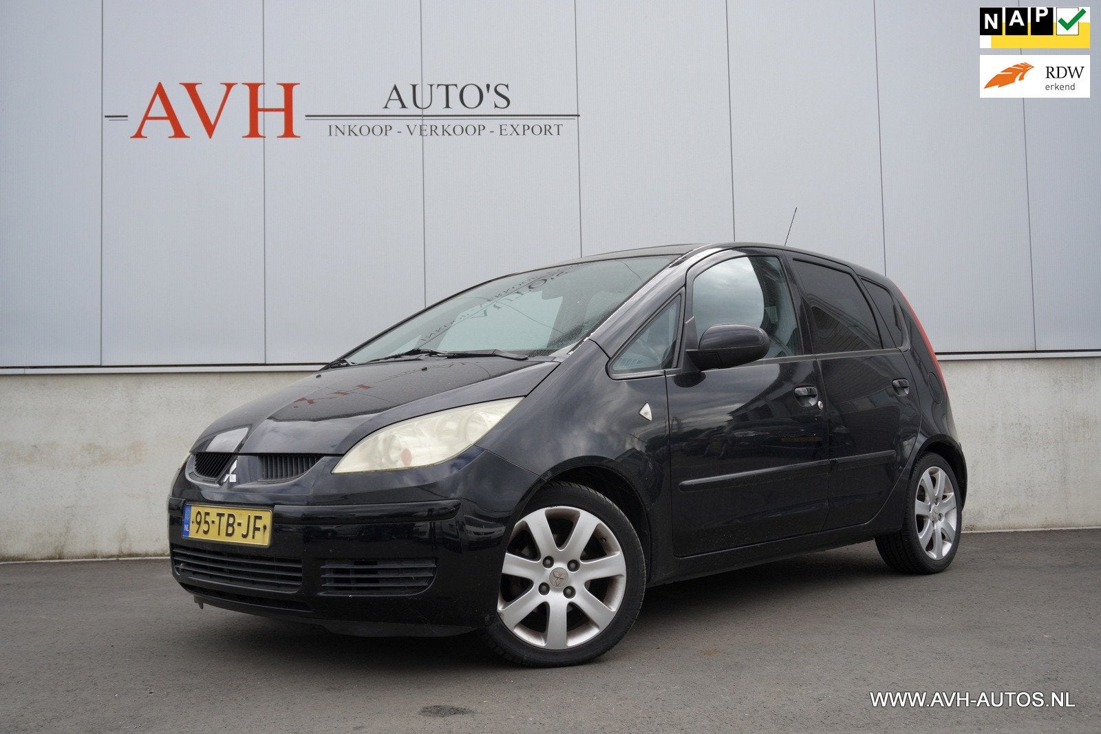 Mitsubishi Colt 1.5 d'Azur, Voorwielaandrijving, 970 kg, Stof, Gebruikt