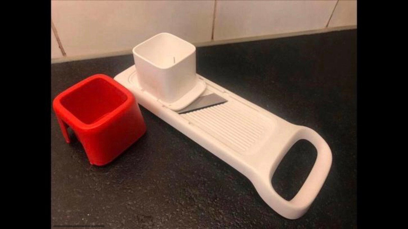 Tupperware mandoline speedy mando snijmachine rasp, Ophalen of Verzenden, Zo goed als nieuw, Rood, Overige typen