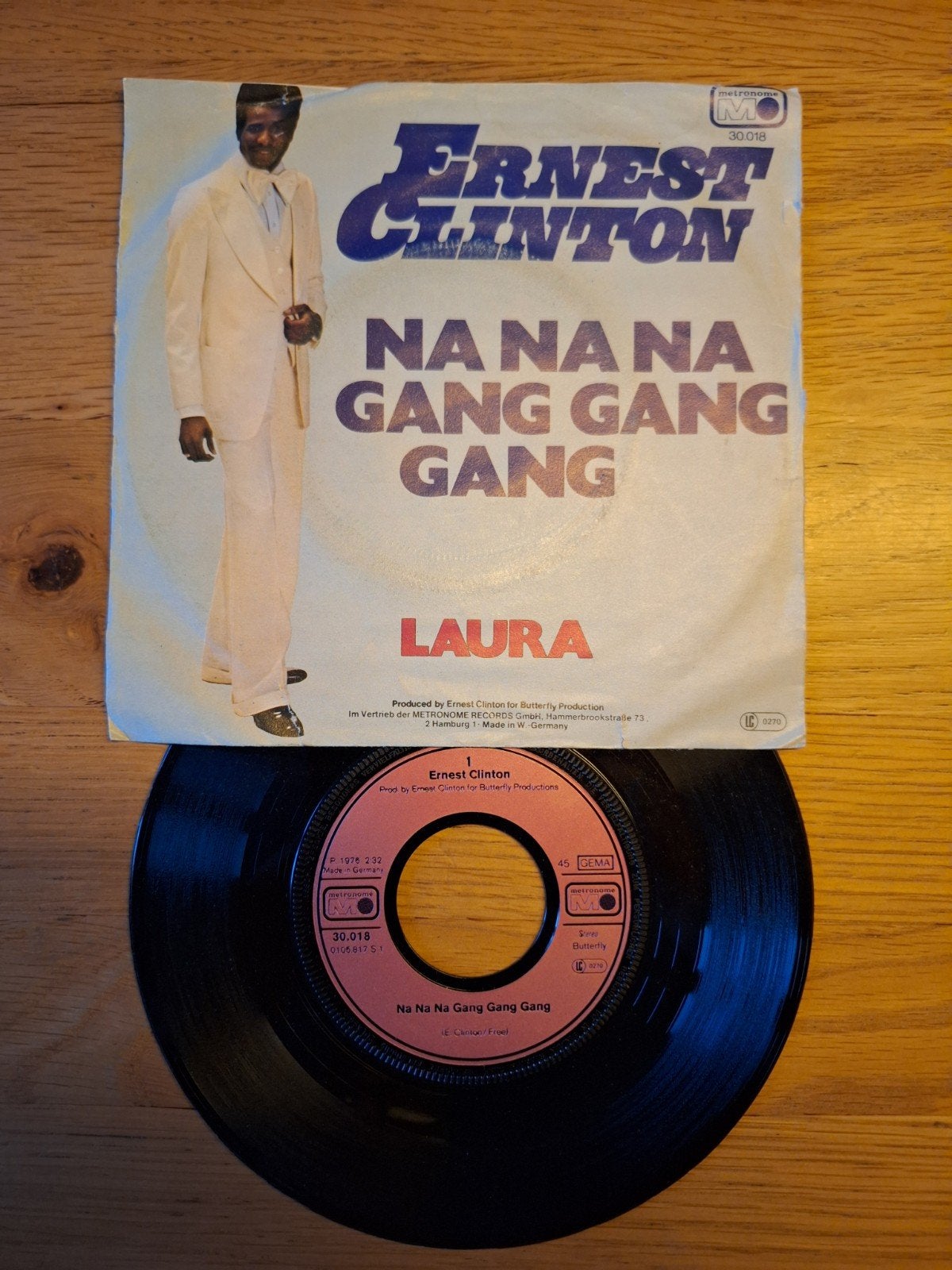 Ernest Clinton - Na Na Na Gang Gang Gang / Laura, LP, Gebruikt, 7 inch, Ophalen of Verzenden
