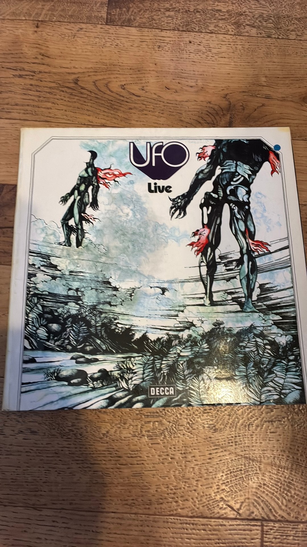 UFO ‎– Live, LP, Beschermende buitenhoes, Gebruikt, Ophalen of Verzenden