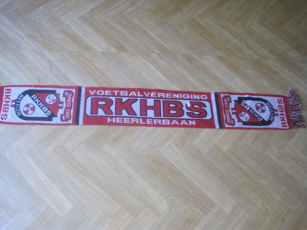 voetbal sjaal  rk hbs heerlen, Ophalen of Verzenden, Zo goed als nieuw, Buitenlandse clubs, Vaantje of Sjaal